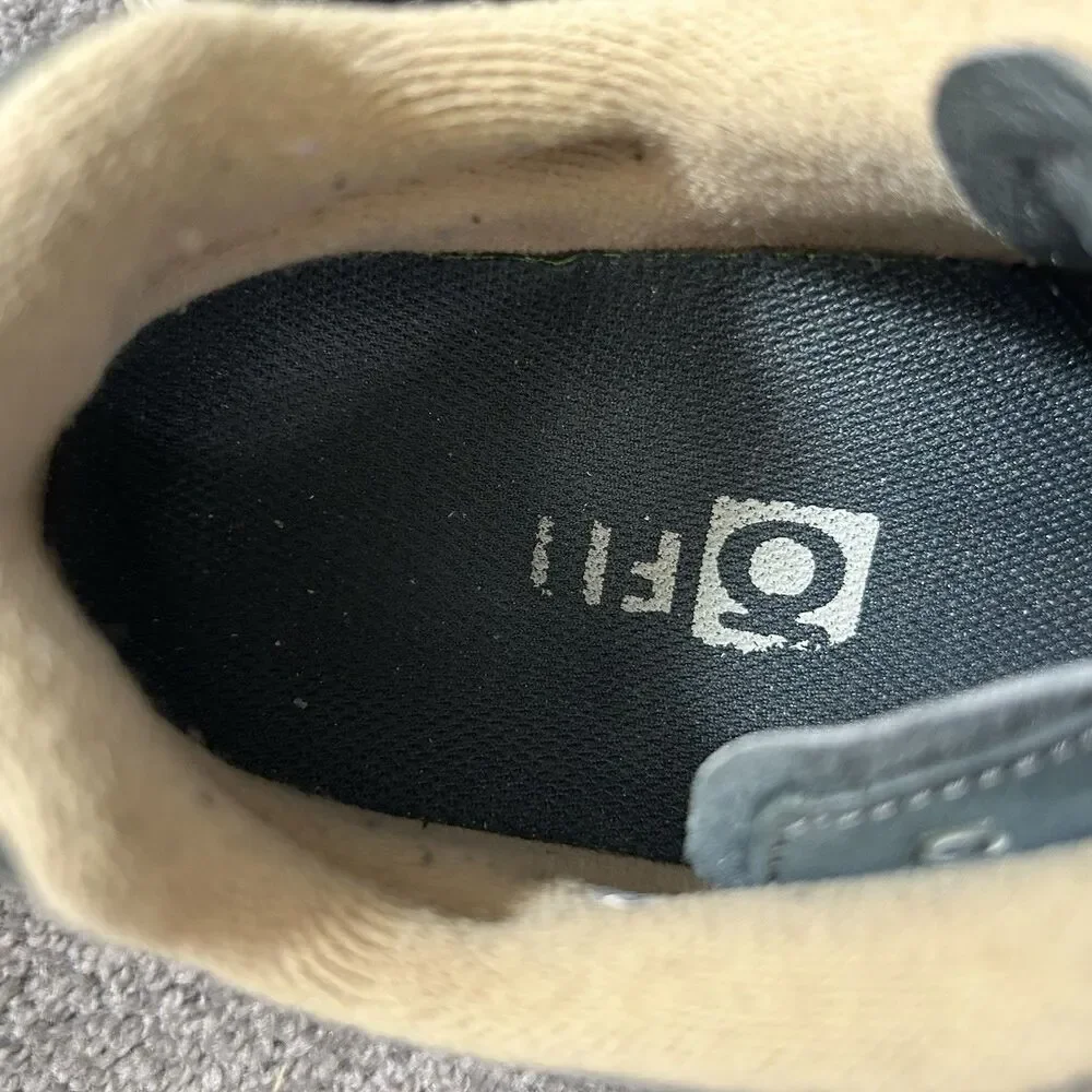 Oboz Jeannette Low Women's Size 8 Black Suede Outdoor Trail Hiking Shoes Used